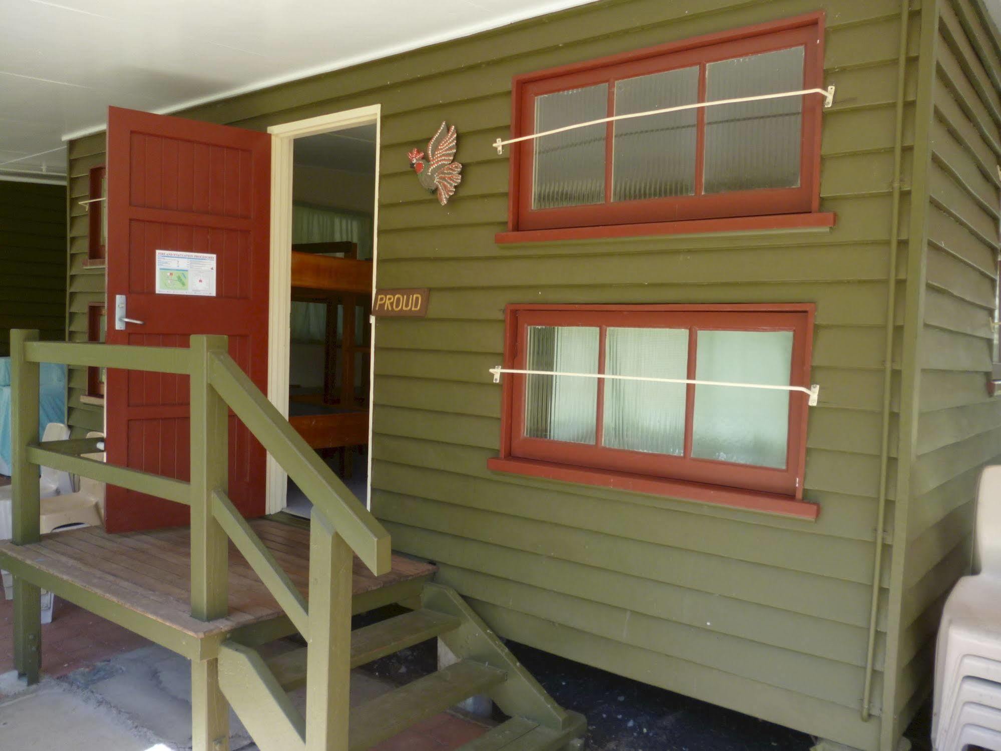 Christmas Creek Café&Cabins Lamington Extérieur photo
