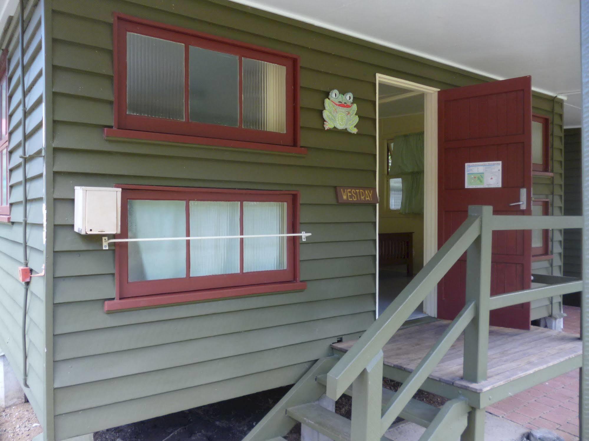 Christmas Creek Café&Cabins Lamington Extérieur photo